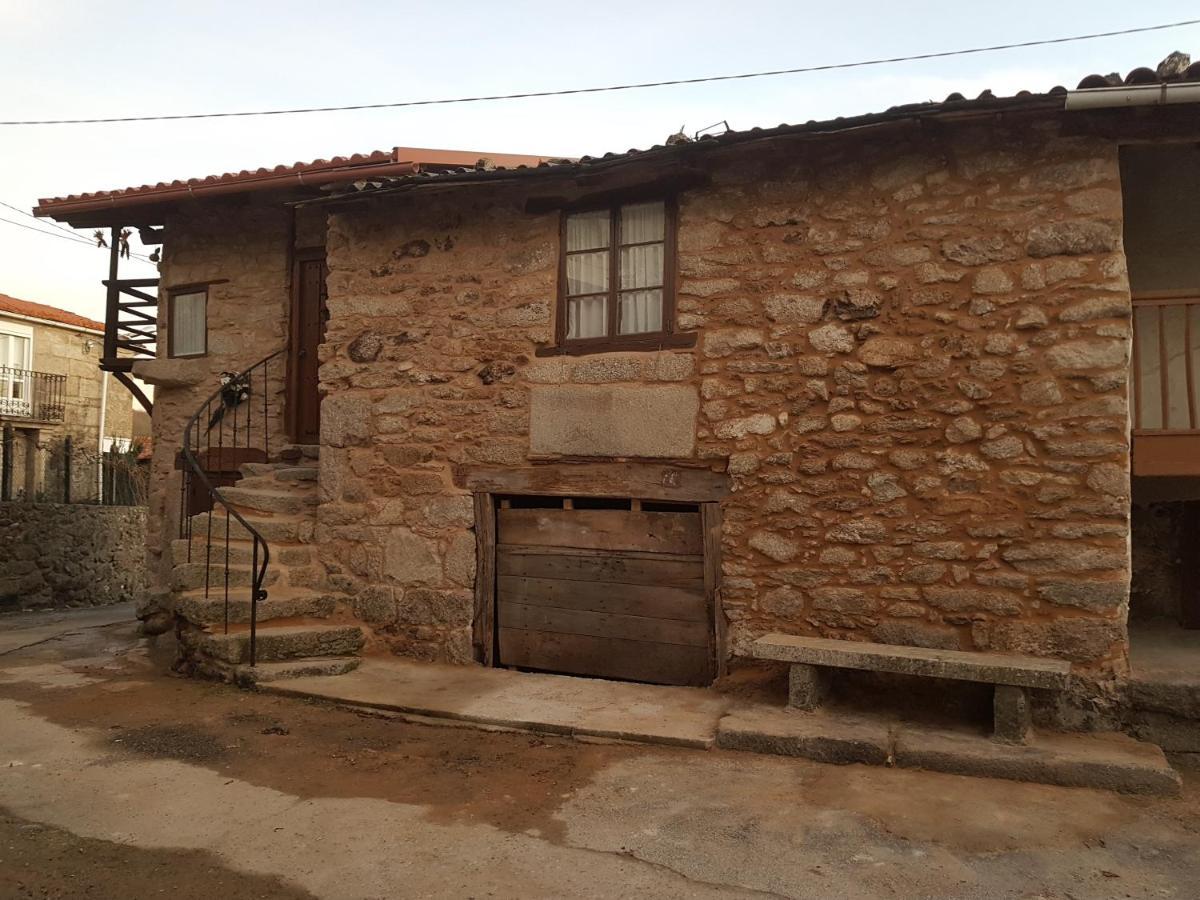 A Paragueria Sas de Penelas Buitenkant foto